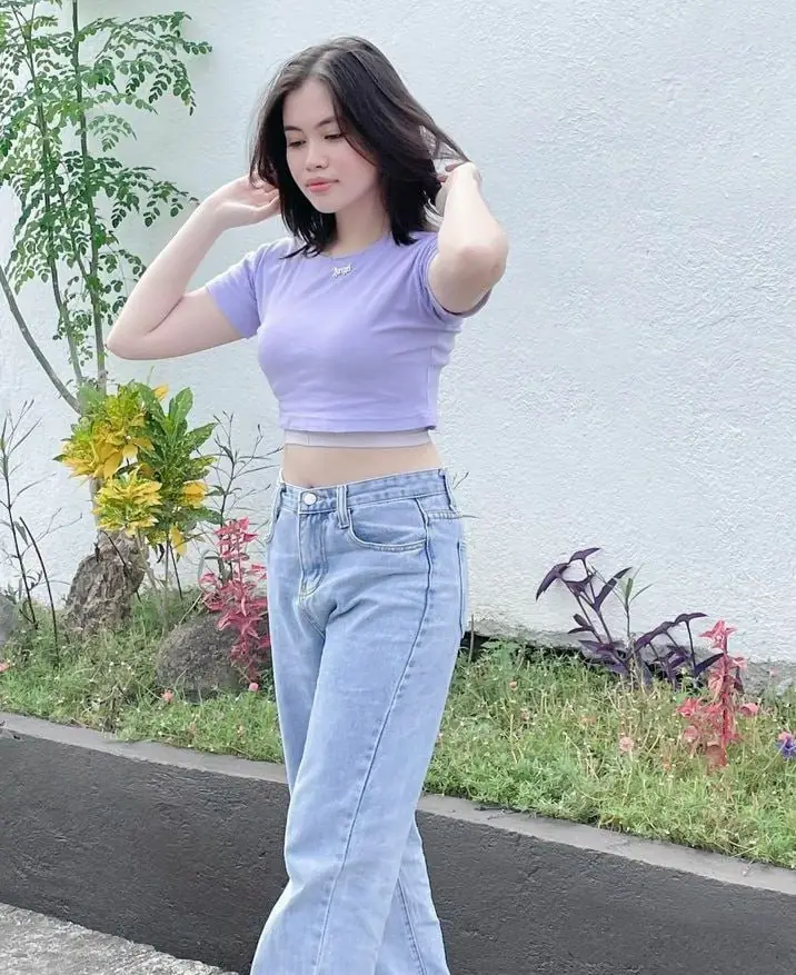 Alyana Angel alyanaangel