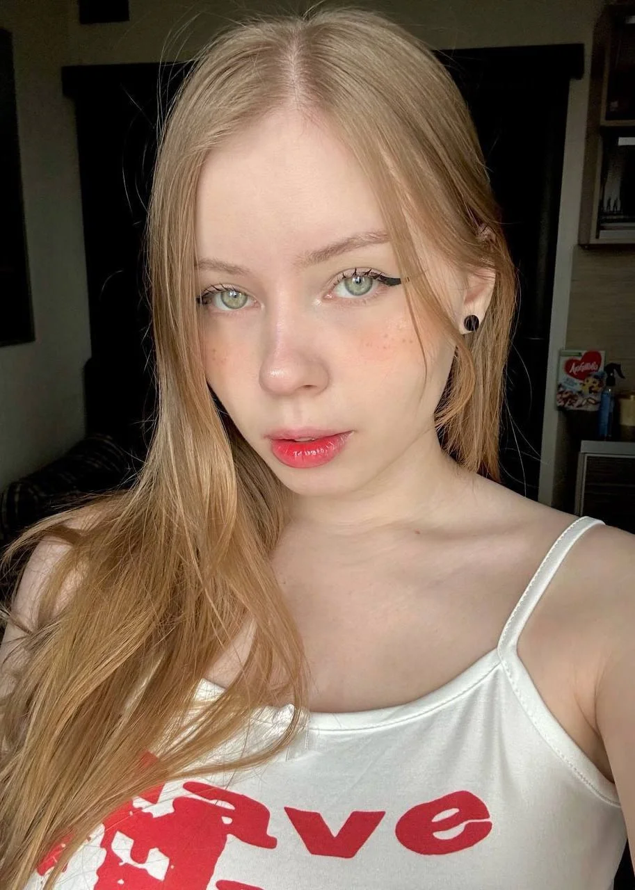 Yui Woo yuiwoo yoowoo yui_woo