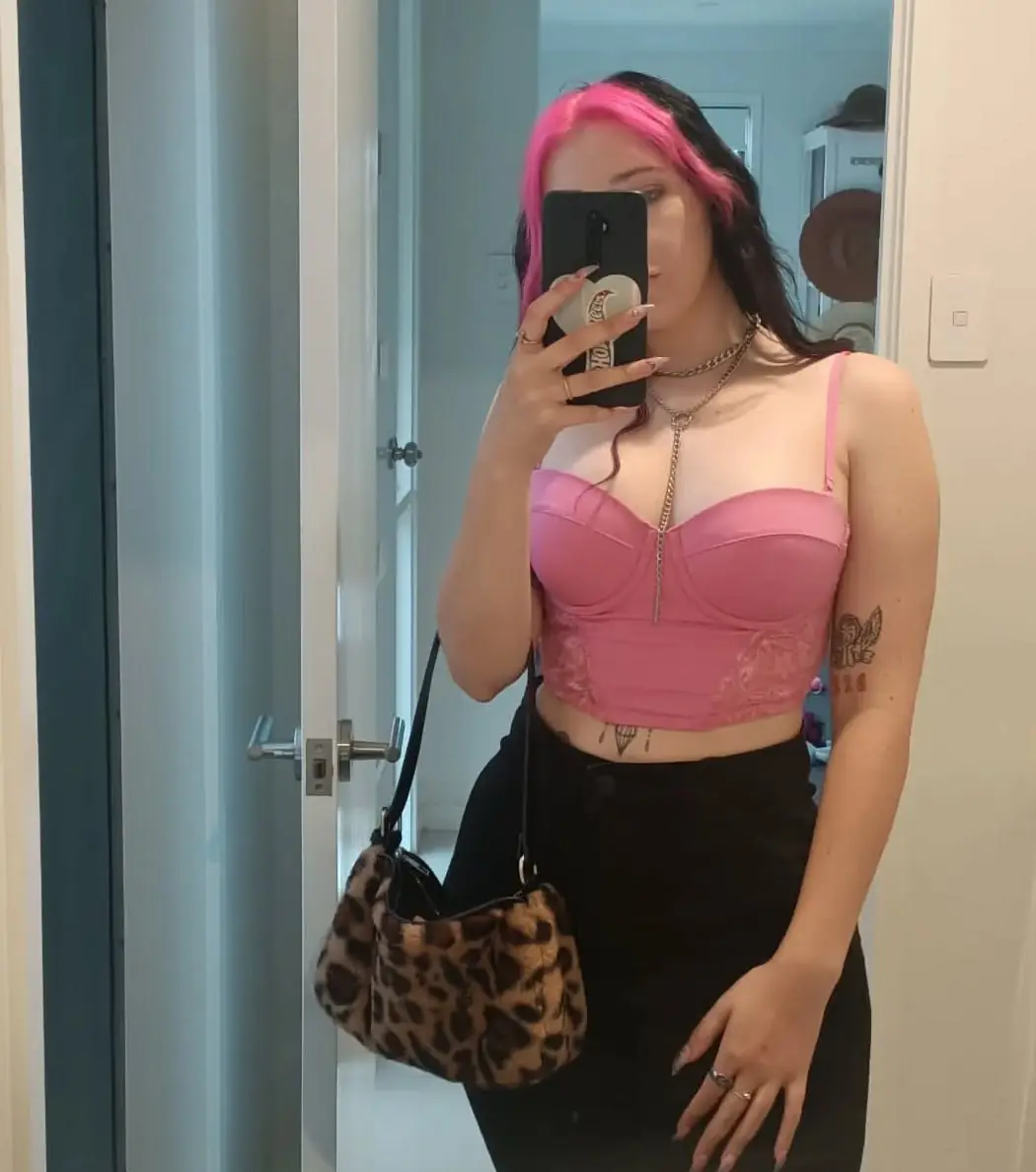 Alice in Dreamer Land aliceindreamerland